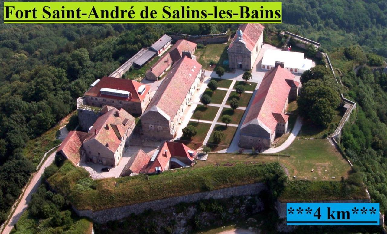 Appartement Cosy Pink Salins Les Bains Exterior foto